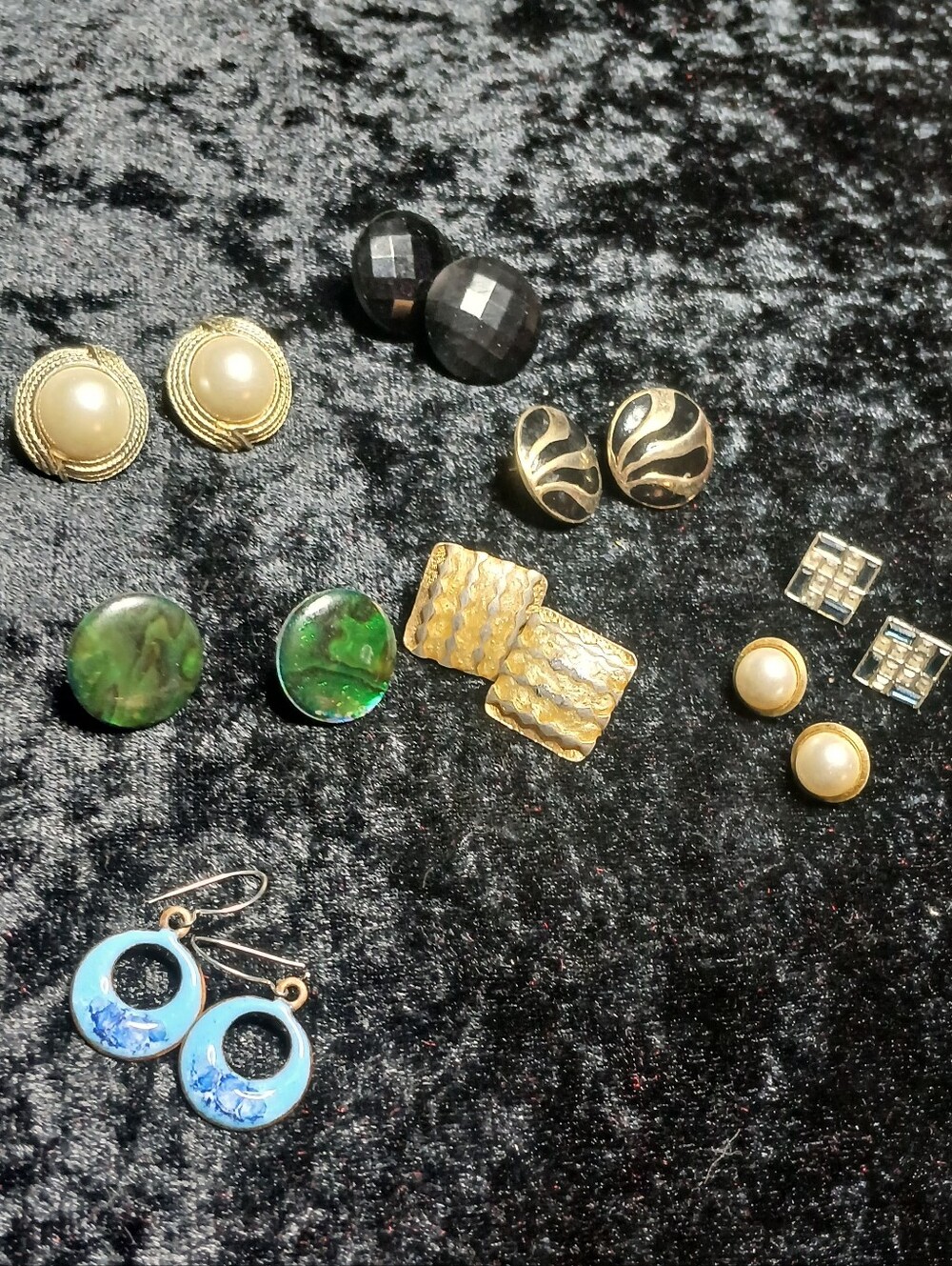 Vintage Collection Pierced Earrings